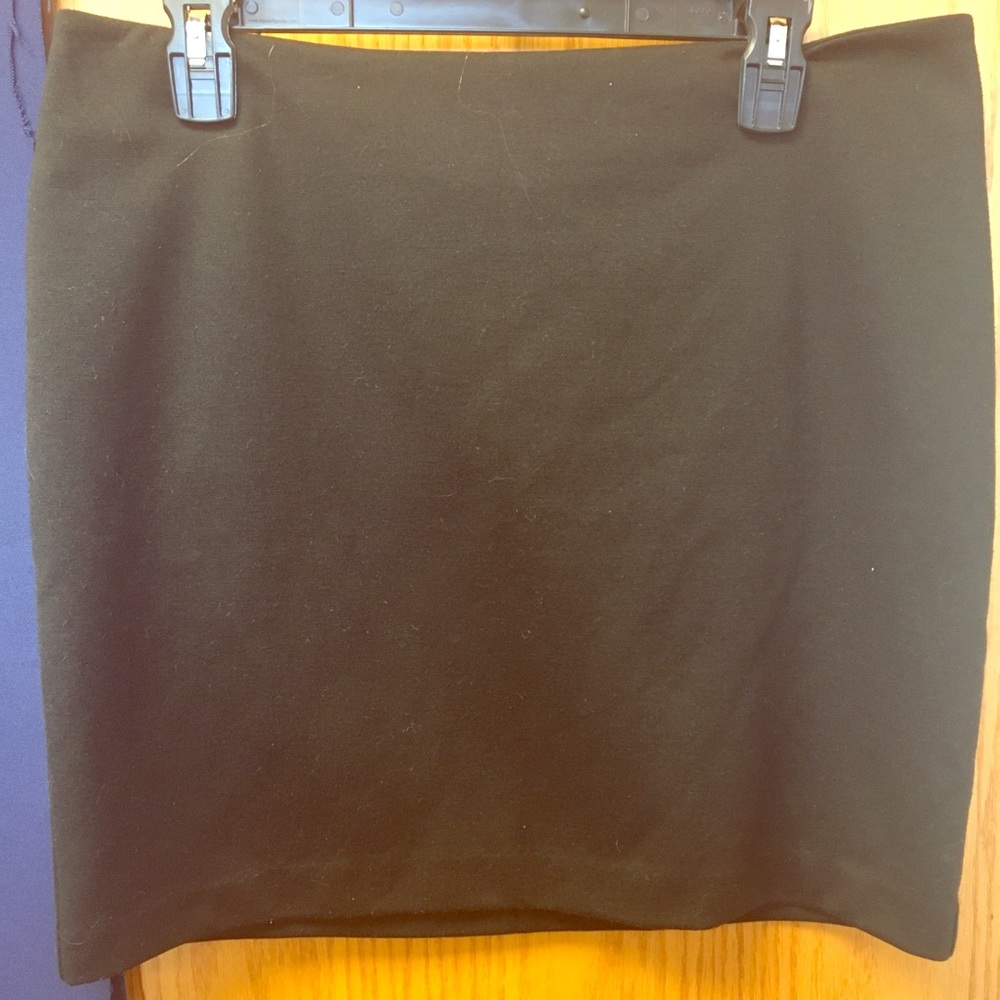 New York & Company black mini skirt